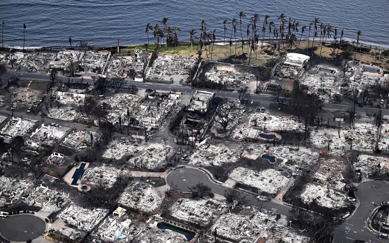 نابودی خانه‌ها در اثر آتش سوزی در هاوایی