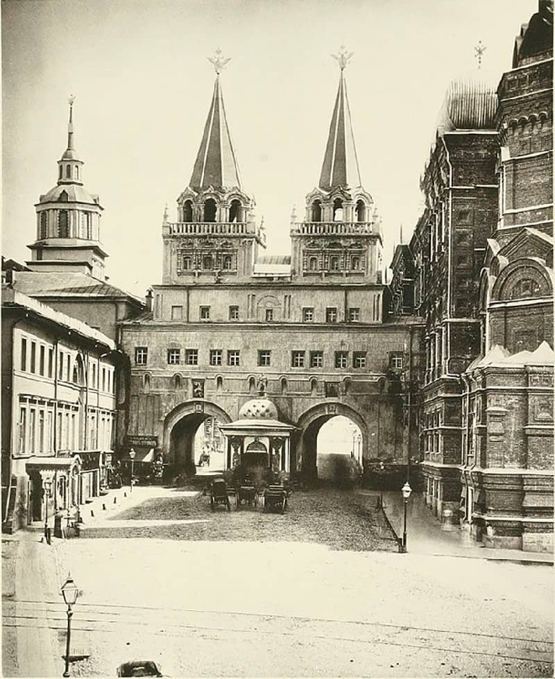 دروازه ووسکرسنسکی قبل از انقلاب