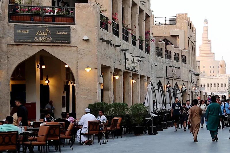 کافه و رستوران‌های سوق واقف؛ منبع عکس: middleeastmonitor.com؛ عکاس: ناشناس