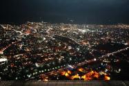 چشم‌انداز شبانه تهران از سکوی بازدید برج میلاد؛ منبع عکس: گوگل‌مپ؛ عکاس: محمد علی عصایی
