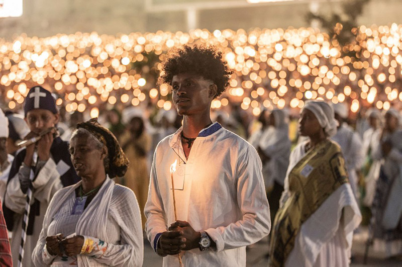 جشن‌های مذهبی کلیسای ارتدکس در  اتیوپی؛ منبع: theatlantic، عکاس: Amanuel Sileshi 