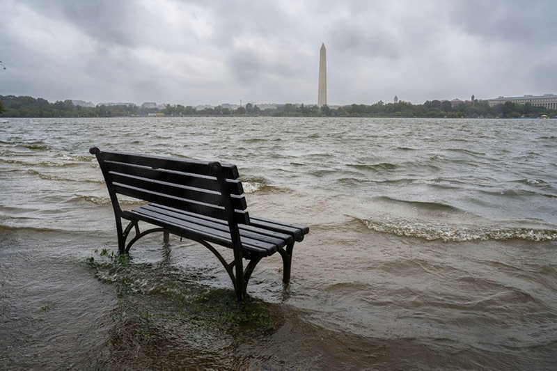 جزر و مد در واشنگتن دی سی پس از طوفان و باران؛ منبع: theatlantic، عکاس: J. David Ake 