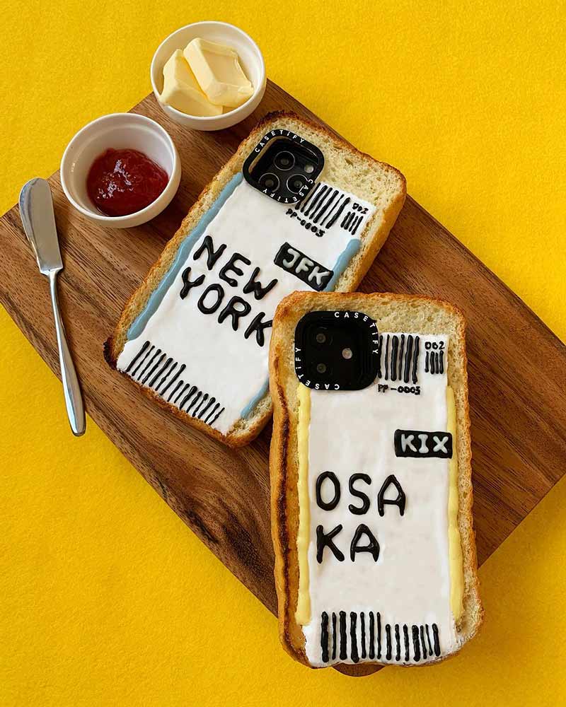 تزیین نان تست به شکل گوشی تلفن همراه 