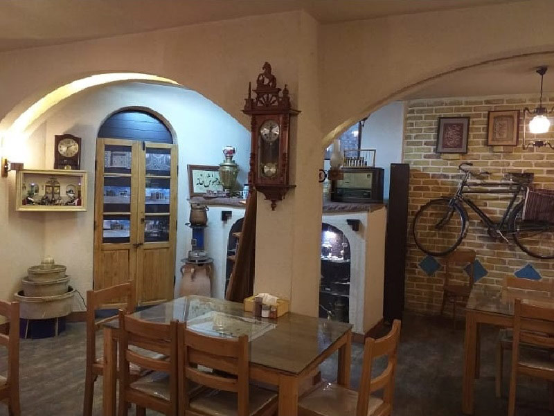 رستوران عتیق قزوین؛ منبع عکس: اینستاگرام atigh_restaurant؛ عکاس: نامشخص