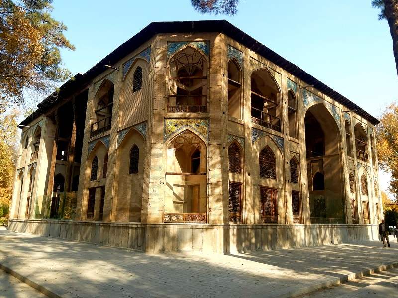 هشت بهشت اصفهان؛ منبع عکس: گوگل‌مپ؛ عکاس: Armin Ababaf