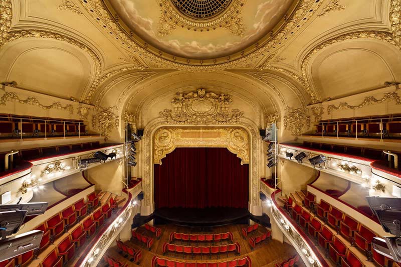 سالن تئاتر شهرداری فونتنبلو (Municipal De Fontainebleau)