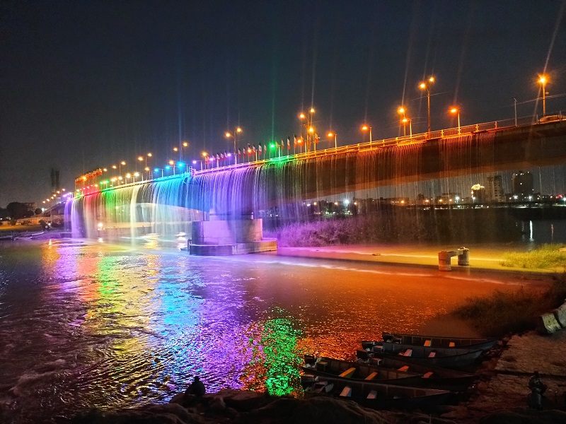 پل رنگین کمان یا پل هفتم اهوار؛ منبع عکس: گوگل مپ؛ عکاس: مهران غفاری