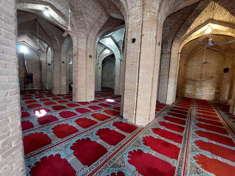 شبستان مسجد عتیق تربت جام؛ منبع عکس: گوگل مپ؛ عکاس: حامد حسنی زاده