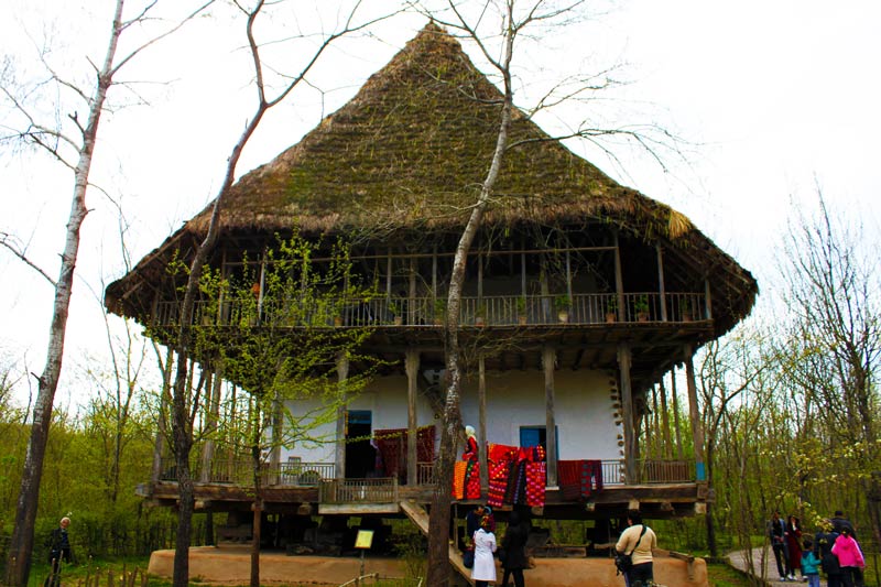 خانه روستایی در موزه میراث روستایی گیلان، منبع عکس: ویکی مدیا، عکاس: masoudK