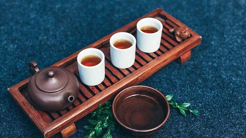 فنجان‌های چای دا هونگ پائو برای پذیرایی