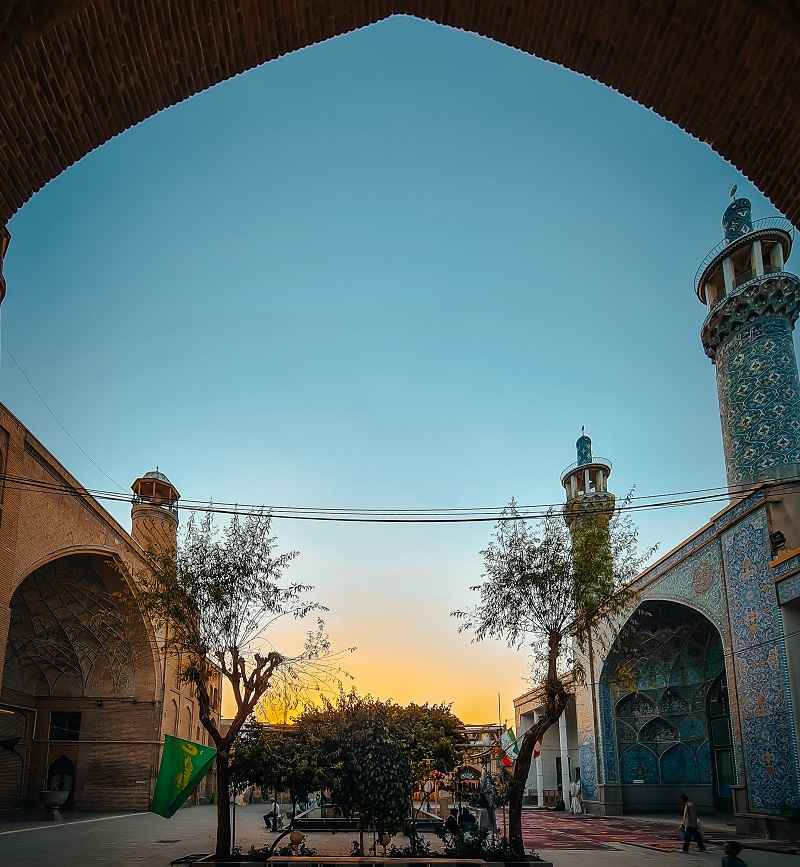 ورودی مسجد جامع همدان؛ منبع عکس: گوگل مپ؛ عکاس: طهورا محمد زاده