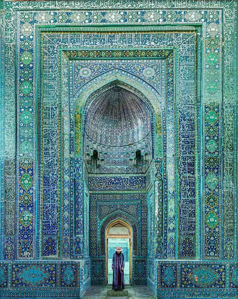 ورودی کاشی کاری شده بنایی با معماری ایرانی اسلامی در ازبکستان