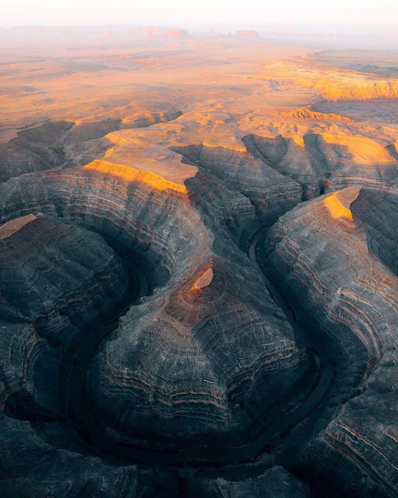 صخره‌های بیابانی عجیب در ایالت یوتا (Utah) آمریکا