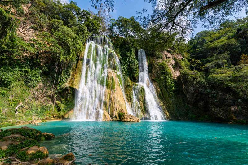 آبشار تامول (Tamul waterfall) در ایالت سان لوئیس پوتوسی (San Luis Potosi) مکزیک