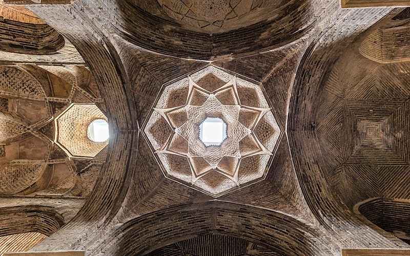 سقف گنبددار مسجد جامع اصفهان، منبع عکس: ویکی پدیا، عکاس: Diego Delso