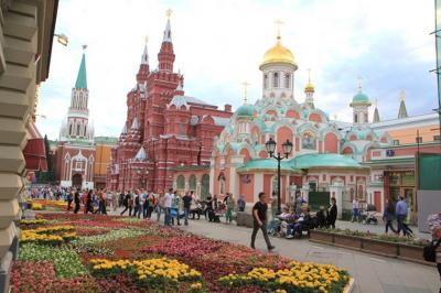 چمدانتان را برای سفر به مسکو و لندن ببندید!