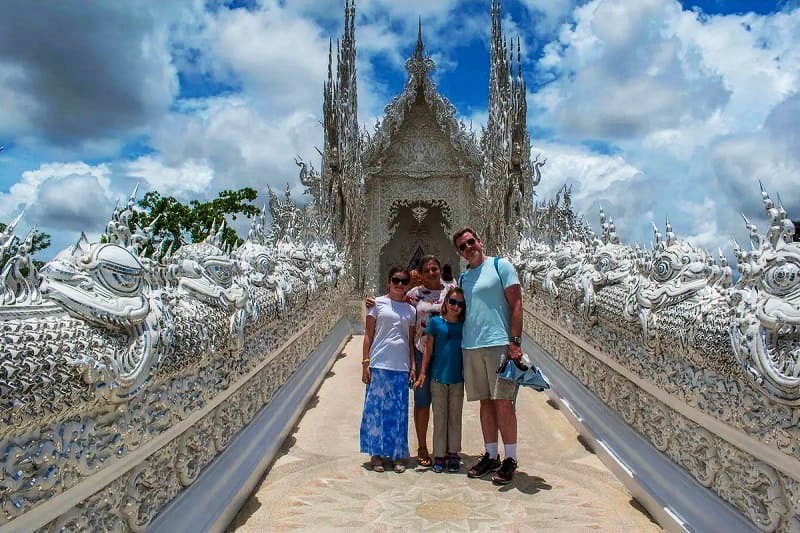 معبد سفید تایلند، منبع: feelgoodandtravel