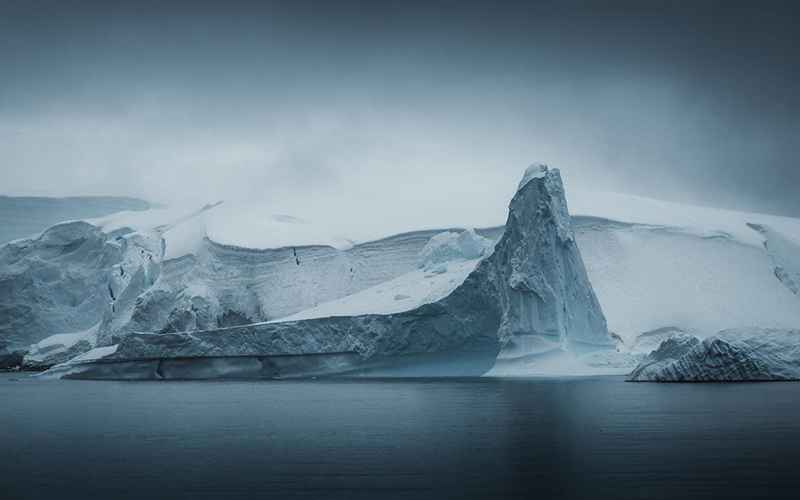 کوه برفی در جنوبگان