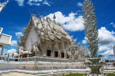 شگفتی‌های معبد سفید؛ مدرن ترین معبد بودایی تایلند