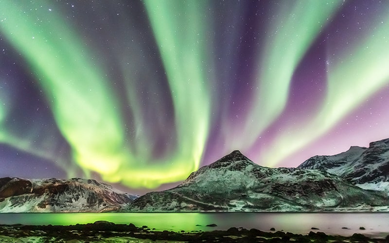 شفق قطبی رنگارنگ در نروژ