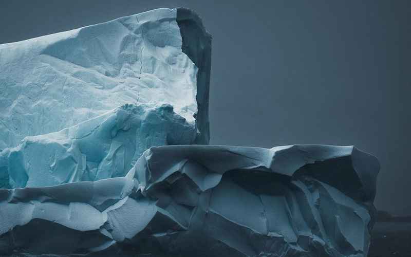 اشکال هندسی کوه‌های برفی در جنوبگان