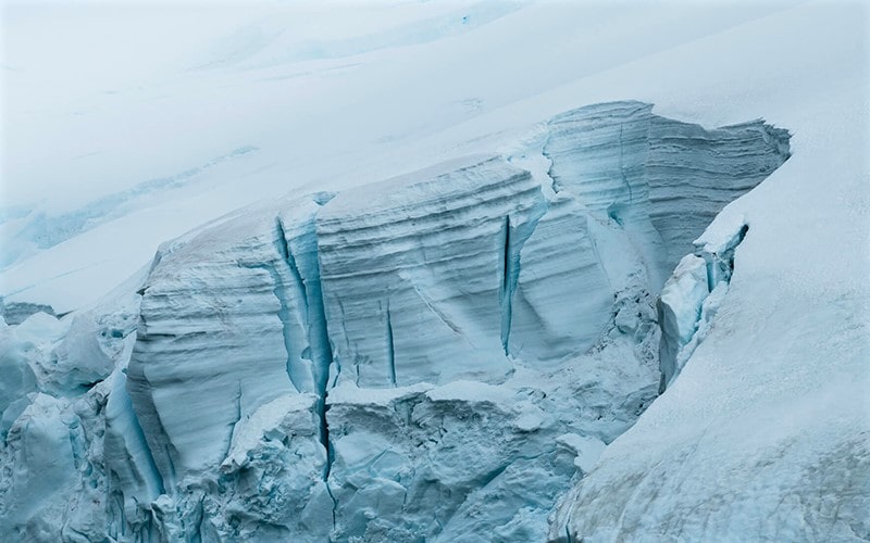 صخره‌ای برفی در جنوبگان، منبع عکس: northlandscapes.com، عکاس: Jan Erik Waider