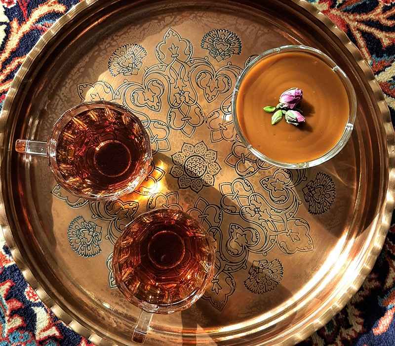 سمنو و چای در سینی، منبع عکس: گوگل مپ، عکاس: میلاد موسوی