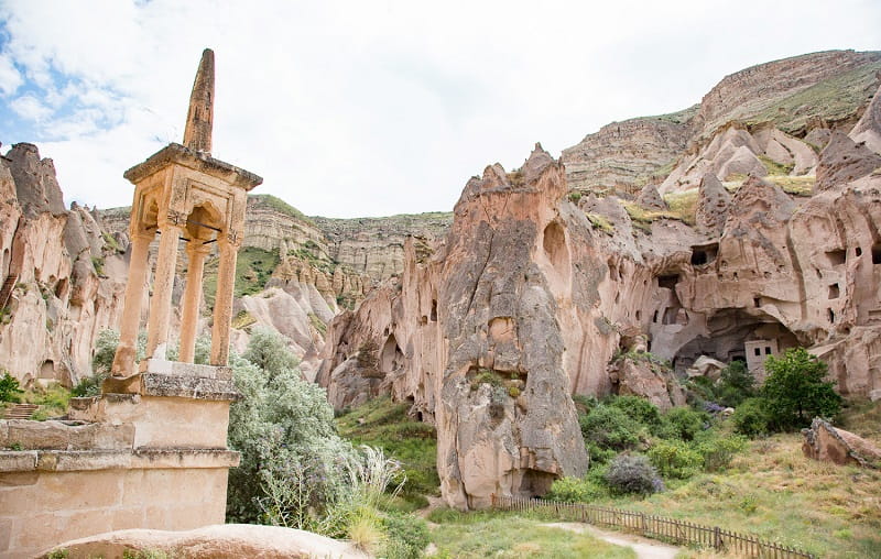 موزه فضای باز زلوه در روستای آق تپه، منبع: uchisarcappadocia ، عکاس: نامشخص