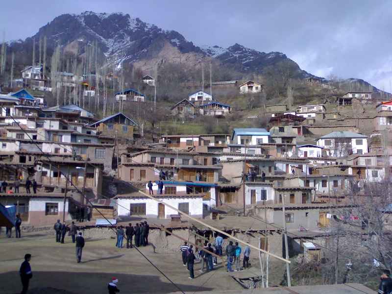 روستای پلکانی آتان؛ منبع عکس: گوگل مپ؛ عکاس: علی اکبر خیری آتانی