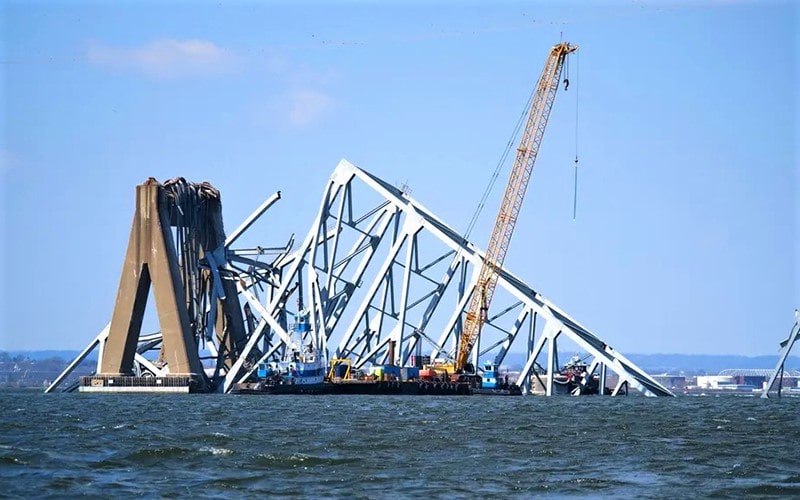پل تخریب شده در آمریکا