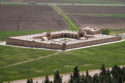هشت کاروانسرای جهانی در مسیر واگذاری | ۲۷۰۰ بنای تاریخی در مالکیت سایر نهادهای دولتی است