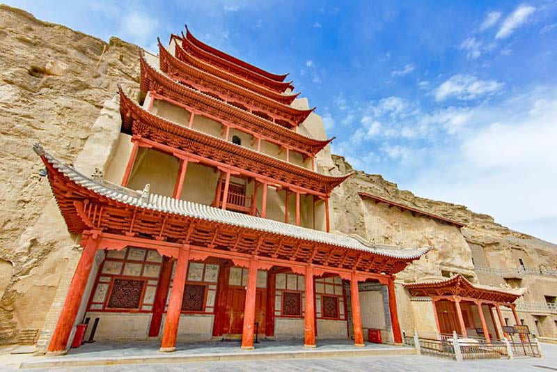 جاذبه‌های تاریخی در شهرهای دون‌هوانگ (Dunhuang) و جیایوگوان (Jiayuguan)
