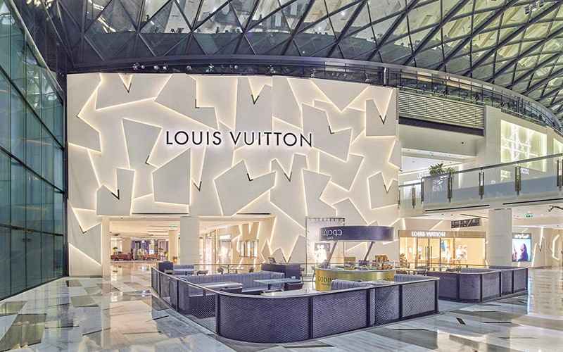 برند لویی ویتون در مرکز خرید گالریا در ابوظبی، منبع عکس: en.louisvuitton.com، عکاس: نامشخص