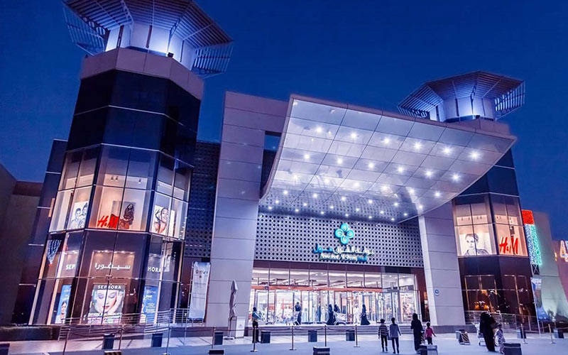 نمای بیرونی مرکز خرید بوابه الشرق، منبع عکس bawabatalsharqmall.ae:، عکاس: نامشخص