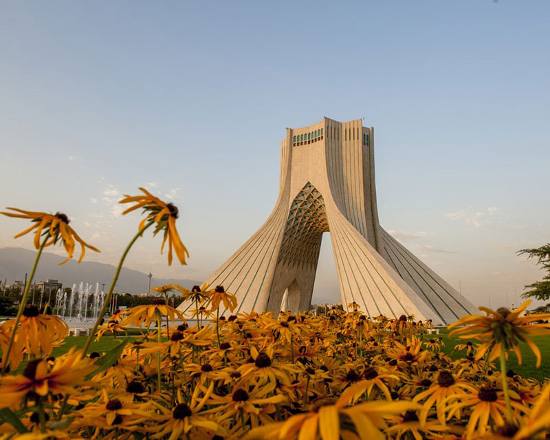 رپورتاژ زمان مناسب برای سفر به تهران - چه فصلی بریم تهران ؟
