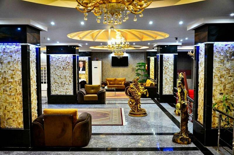 لابی هتل ناز بندر عباس؛ منبع عکس: وب سایت Balad.ir. عکاس: نامشخص