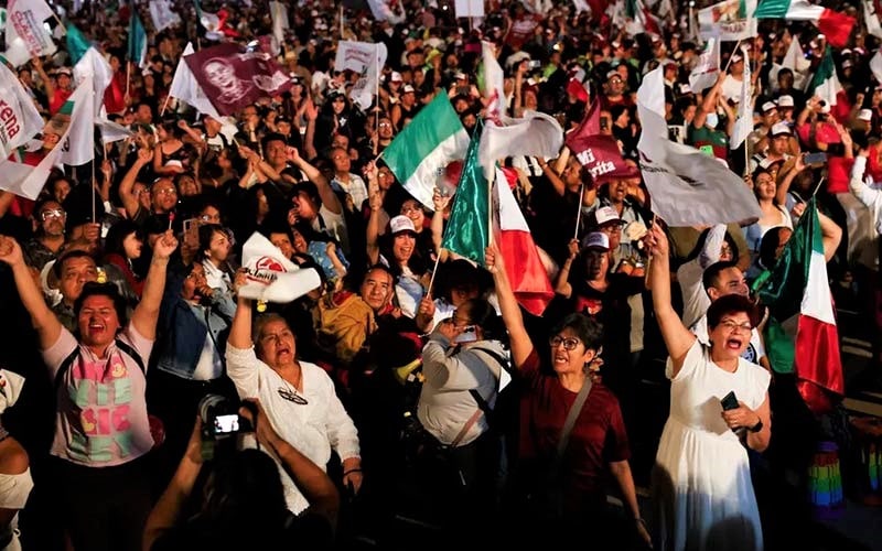 جشن انتخاب اولین زن رئیس جمهور در مکزیک