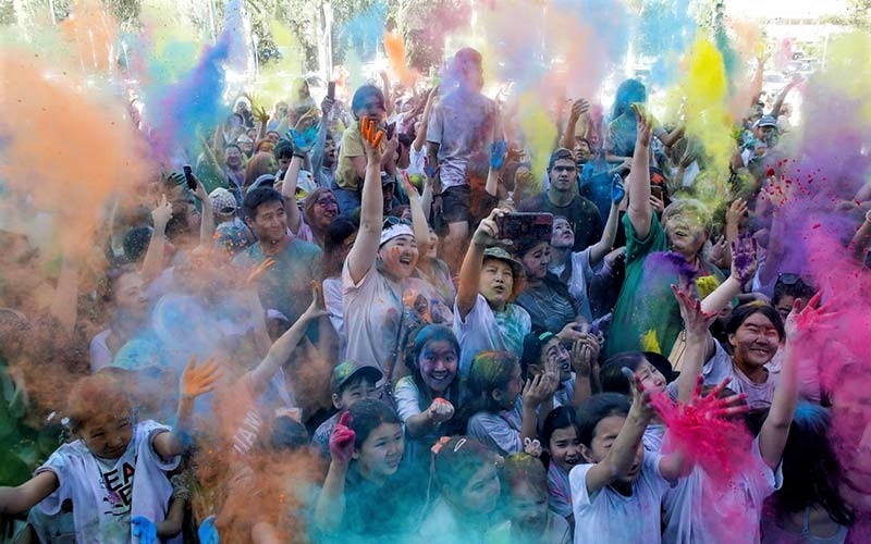 جشن رنگ در قرقیزستان