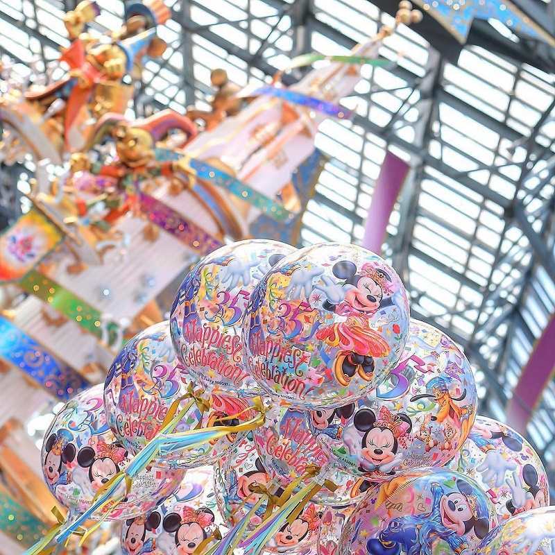 بالن های موضوعی در دیزنی لند توکیو.  منبع عکس: اینستاگرام Tokyodisneyresort_official.  عکاس: ناشناس