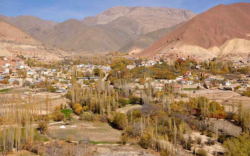 روستای چاشم در پاییز، منبع عکس: گوگل مپ، عکاس: محمد جعفری پور